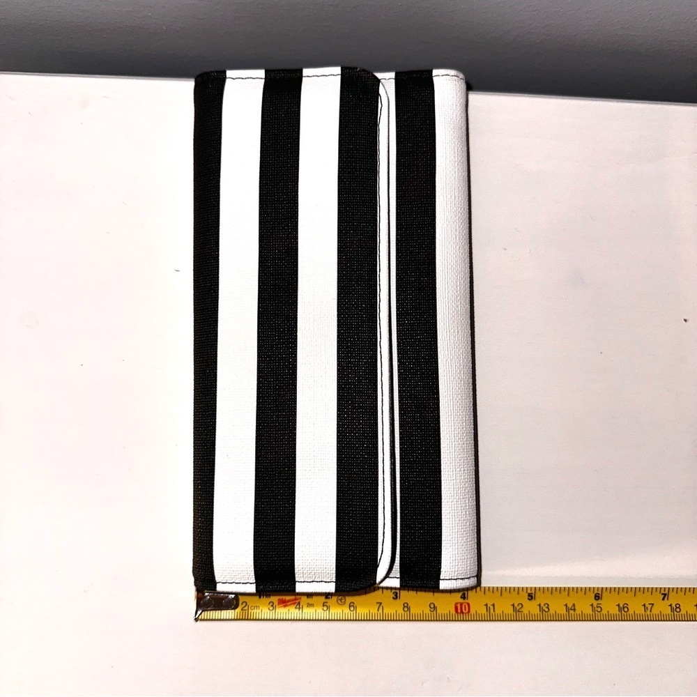 KUT FROM THE KLOTH Slim Striped Wallet, Purse, Black & White, EUC - Picture 9 of 9